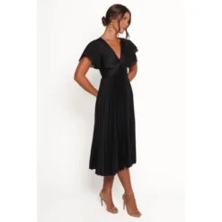 Elegant Women Wear Store -Elegant Women Wear Store GUEST 2f8380da 3ff8 4959 9d0d 10427b209afb