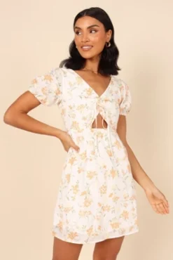 Petal And Pup Womens Arielle Mini Dress -Elegant Women Wear Store GUEST 4c3ee8c8 9855 44d2 a83b 6221647f4307