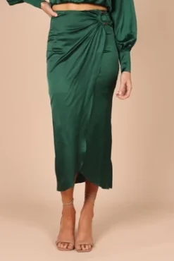 Petal And Pup Womens Natasha Two Piece Set -Elegant Women Wear Store GUEST 83609752 8db3 4705 8ea6 ecdf5818aea2