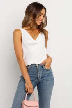 Petal And Pup Womens VINITA TOP -Elegant Women Wear Store GUEST aa2a633b ff31 4c0a ba5d 311b0607d133