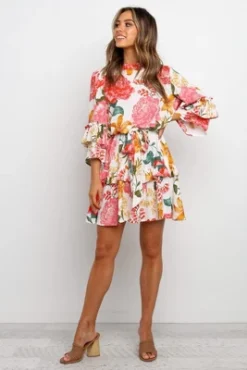 Petal And Pup Womens Peta Dress -Elegant Women Wear Store GUEST b41c2db9 43ab 4008 9176 ea2c0654bebe