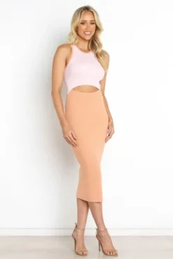 Petal And Pup Womens Sofi Dress -Elegant Women Wear Store GUEST bd5235a7 c140 4290 a8e4 03680597173c