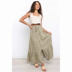 Petal And Pup Womens Devlin Top -Elegant Women Wear Store GUEST d81fefaa b479 45a1 8d42 1f6607ddeb4f