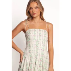 Petal And Pup Emory Maxi Dress - Cream -Elegant Women Wear Store GUEST debdc934 c6ed 4d09 9797 12558cd65e5f